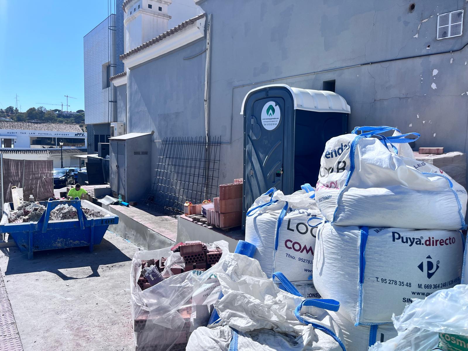 Sanitarios móviles económicos en Málaga capital.
