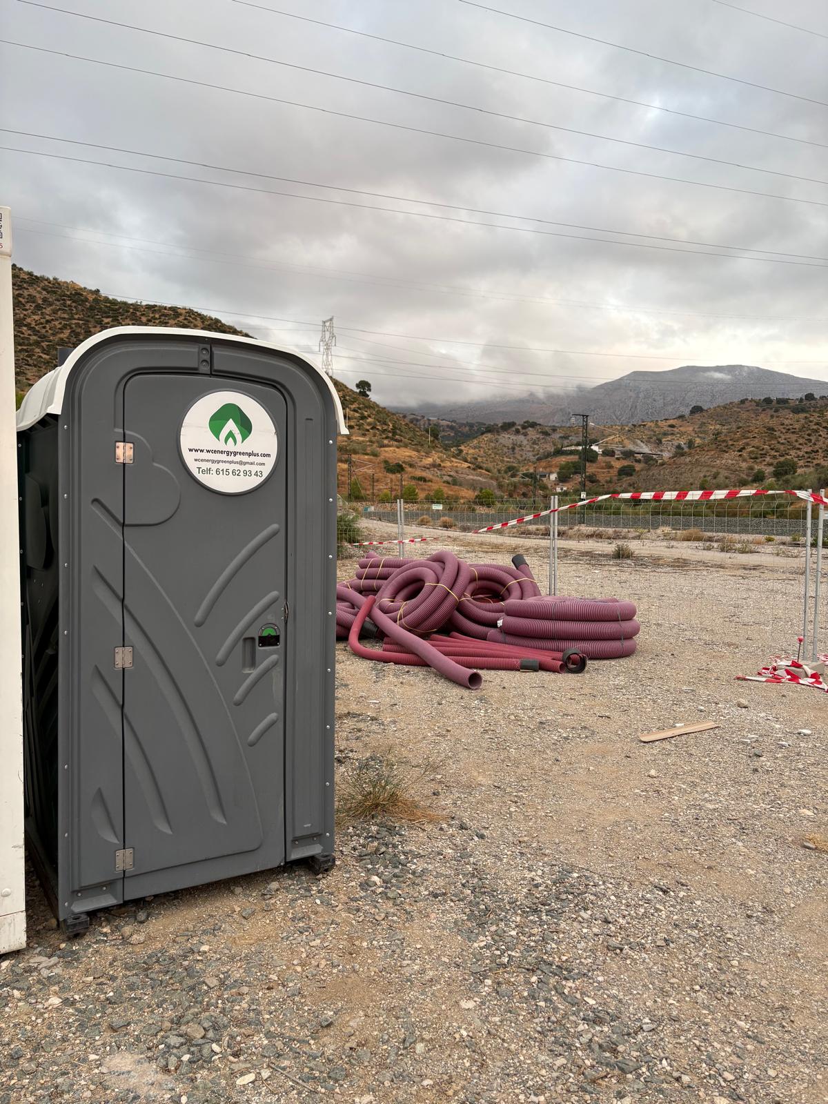 WC portátil con mantenimiento en Fuengirola.